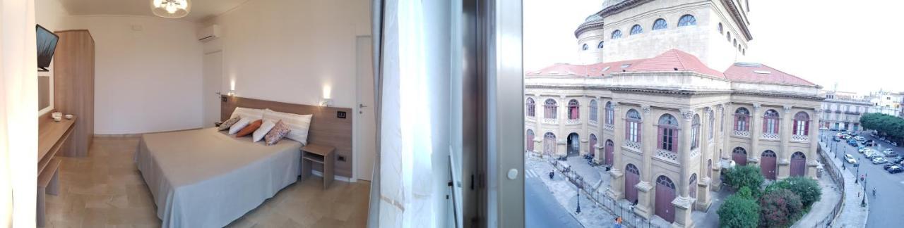 Opera House Bed and breakfast 2*